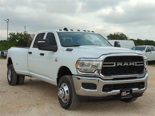 2024 RAM Ram 3500 RAM 3500 TRADESMAN CREW CAB 4X4 8 BOX