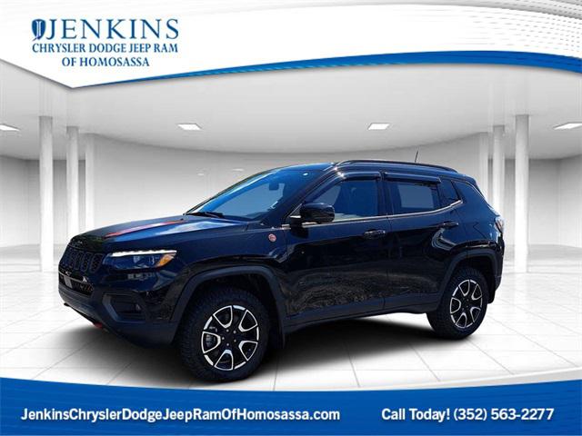 2024 Jeep Compass COMPASS TRAILHAWK 4X4