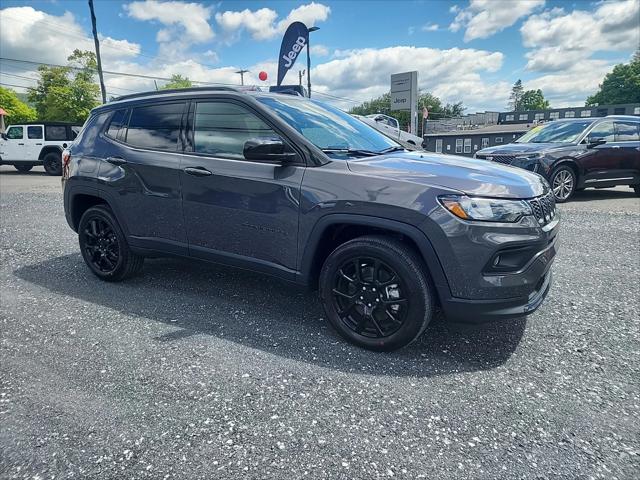 2024 Jeep Compass COMPASS LATITUDE 4X4