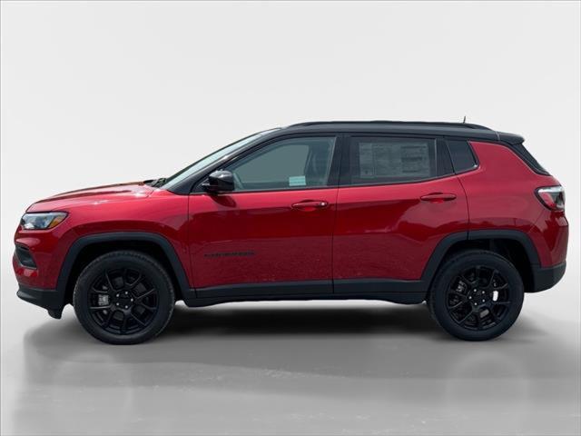 2024 Jeep Compass COMPASS LATITUDE 4X4