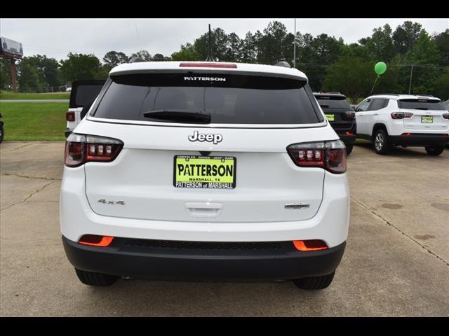 2024 Jeep Compass COMPASS LATITUDE 4X4