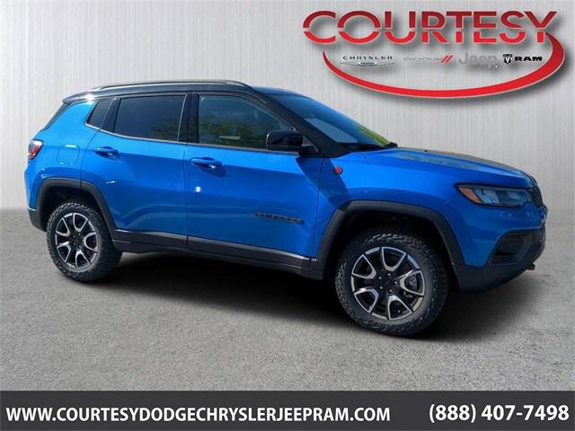 2024 Jeep Compass COMPASS TRAILHAWK 4X4