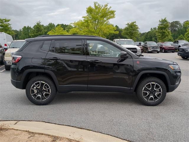 2024 Jeep Compass COMPASS TRAILHAWK 4X4