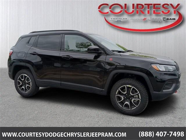 2024 Jeep Compass COMPASS TRAILHAWK 4X4