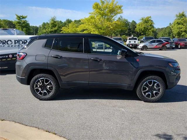 2024 Jeep Compass COMPASS TRAILHAWK 4X4