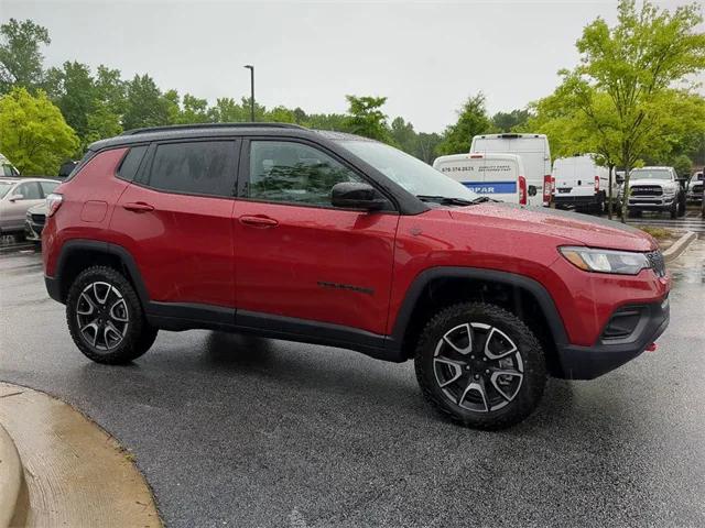 2024 Jeep Compass COMPASS TRAILHAWK 4X4