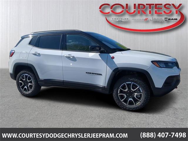 2024 Jeep Compass COMPASS TRAILHAWK 4X4