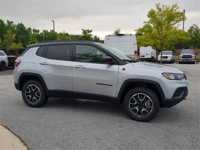 2024 Jeep Compass COMPASS TRAILHAWK 4X4