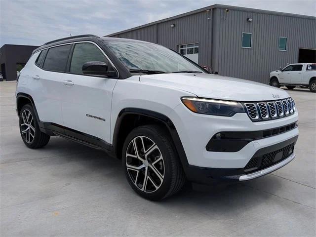 2024 Jeep Compass COMPASS LIMITED 4X4