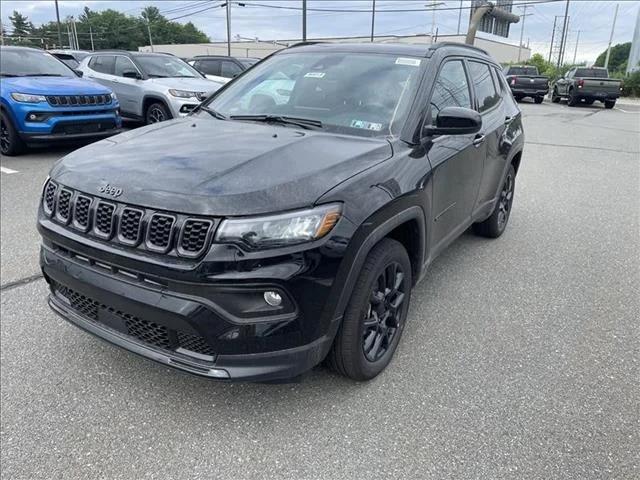 2024 Jeep Compass COMPASS LATITUDE 4X4