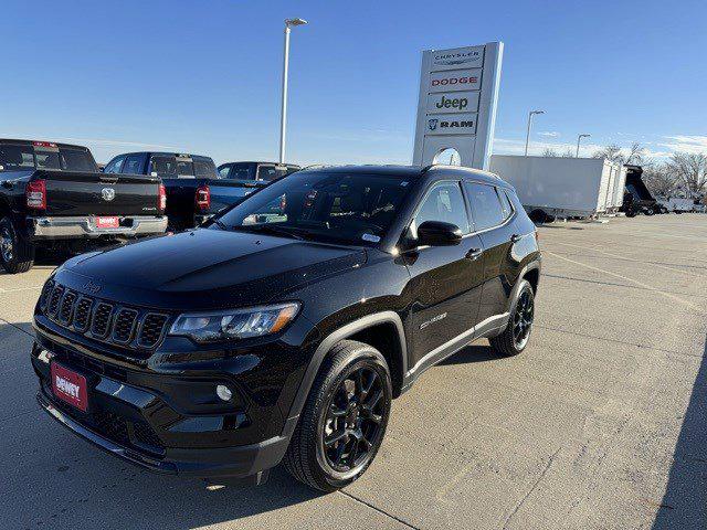 2024 Jeep Compass COMPASS LATITUDE 4X4