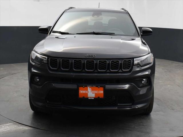 2024 Jeep Compass COMPASS LATITUDE 4X4