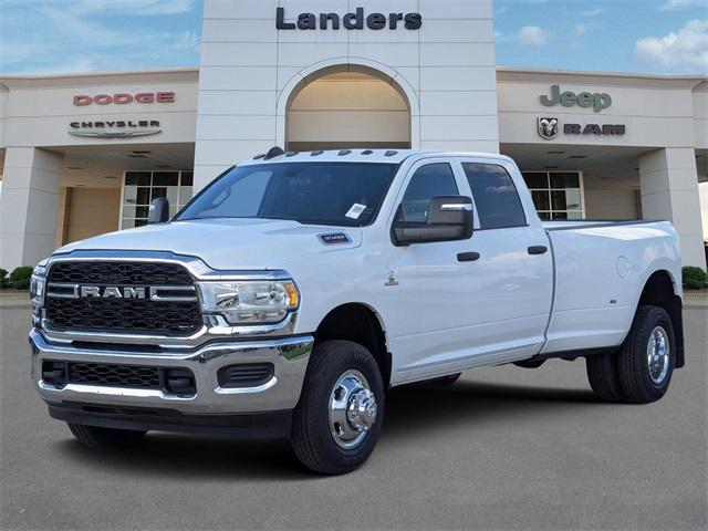 2024 RAM Ram 3500 RAM 3500 TRADESMAN CREW CAB 4X4 8 BOX