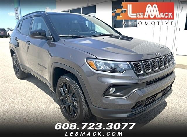 2024 Jeep Compass COMPASS LATITUDE 4X4