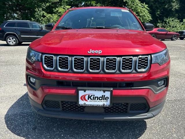 2024 Jeep Compass COMPASS LATITUDE LUX 4X4