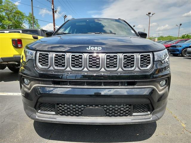 2024 Jeep Compass COMPASS LATITUDE LUX 4X4