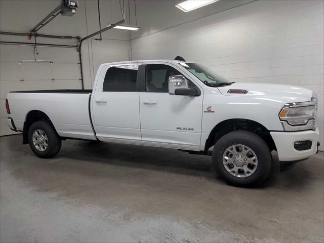 2024 RAM Ram 3500 RAM 3500 LARAMIE CREW CAB 4X4 8 BOX