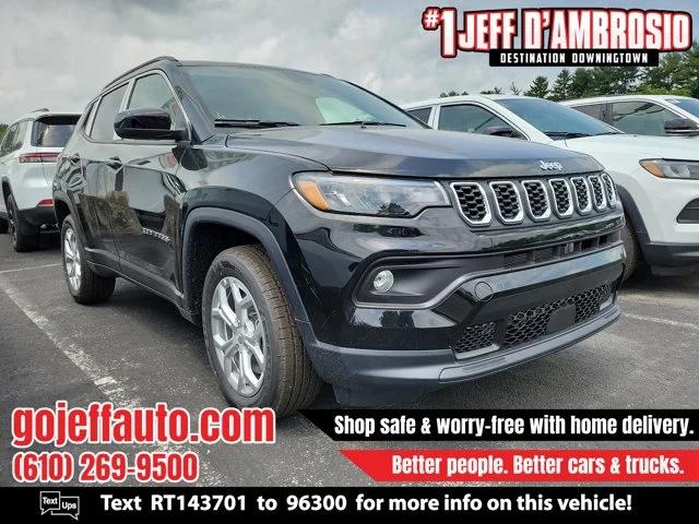 2024 Jeep Compass COMPASS LATITUDE 4X4