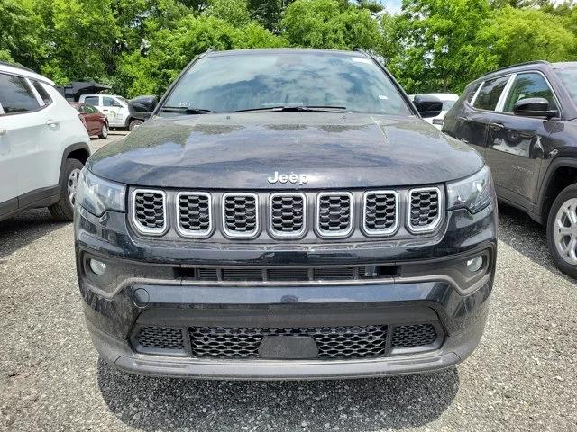 2024 Jeep Compass COMPASS LATITUDE 4X4