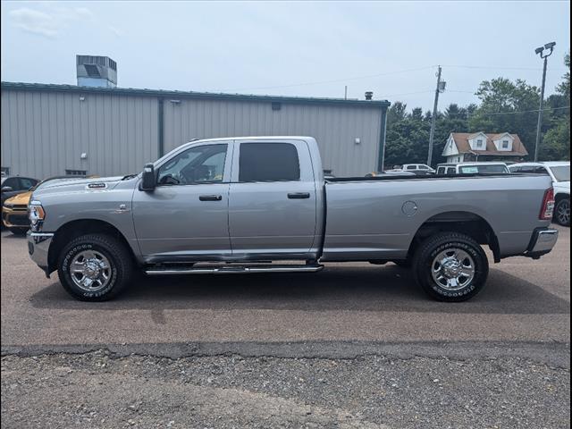 2024 RAM Ram 2500 RAM 2500 TRADESMAN CREW CAB 4X4 8 BOX