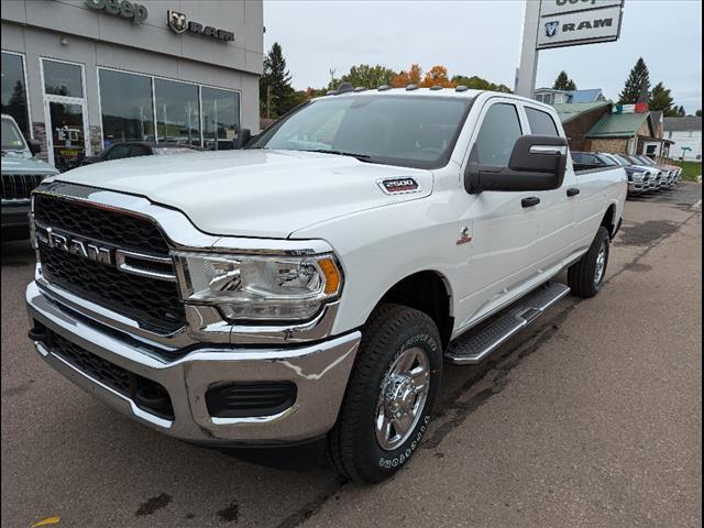 2024 RAM Ram 2500 RAM 2500 TRADESMAN CREW CAB 4X4 8 BOX