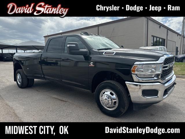 2024 RAM Ram 3500 RAM 3500 TRADESMAN CREW CAB 4X4 8 BOX