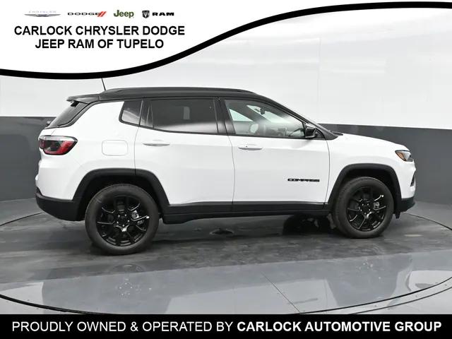 2024 Jeep Compass COMPASS LATITUDE 4X4