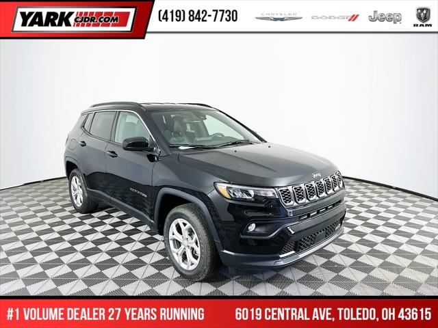 2024 Jeep Compass COMPASS LATITUDE 4X4