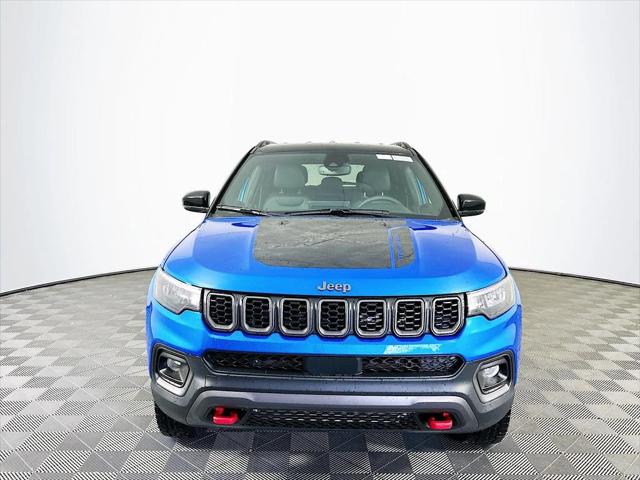 2024 Jeep Compass COMPASS TRAILHAWK 4X4