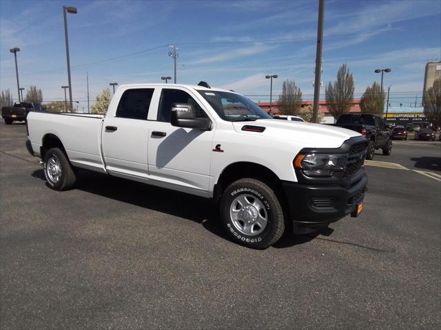 2024 RAM Ram 2500 RAM 2500 TRADESMAN CREW CAB 4X4 8 BOX