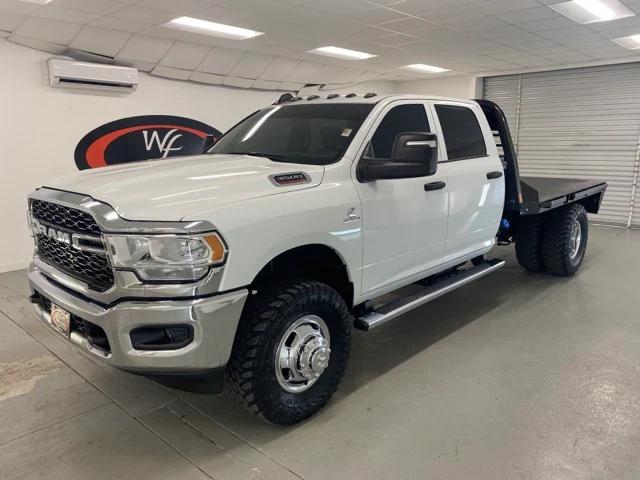 2024 RAM Ram 3500 Chassis Cab RAM 3500 TRADESMAN CREW CAB CHASSIS 4X4 60 CA