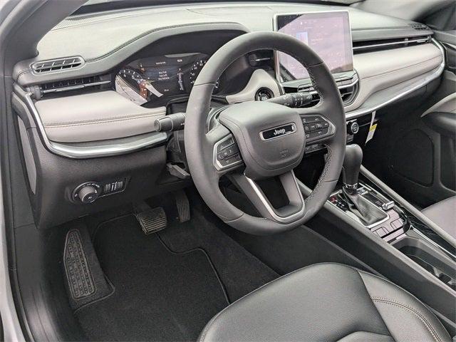 2024 Jeep Compass COMPASS LIMITED 4X4