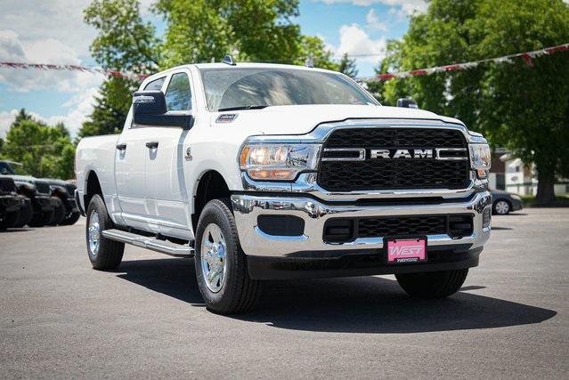 2024 RAM Ram 2500 RAM 2500 TRADESMAN CREW CAB 4X4 64 BOX