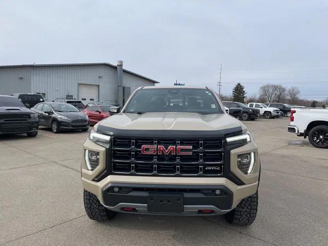 2023 GMC Canyon 4WD Crew Cab Short Box AT4