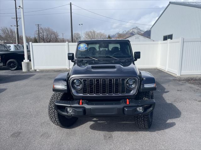 2024 Jeep Gladiator GLADIATOR MOJAVE X 4X4