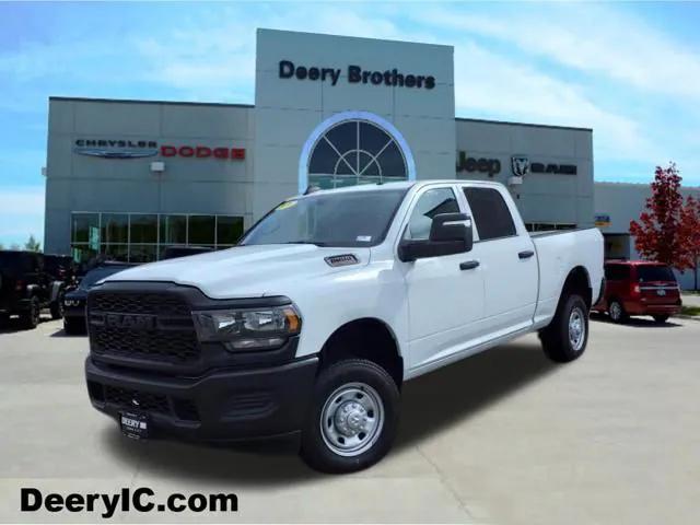 2024 RAM Ram 2500 RAM 2500 TRADESMAN CREW CAB 4X4 64 BOX