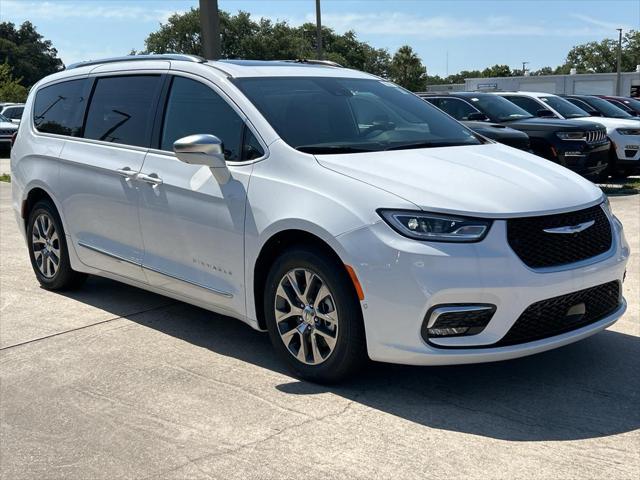 2024 Chrysler Pacifica Hybrid PACIFICA PLUG-IN HYBRID PINNACLE