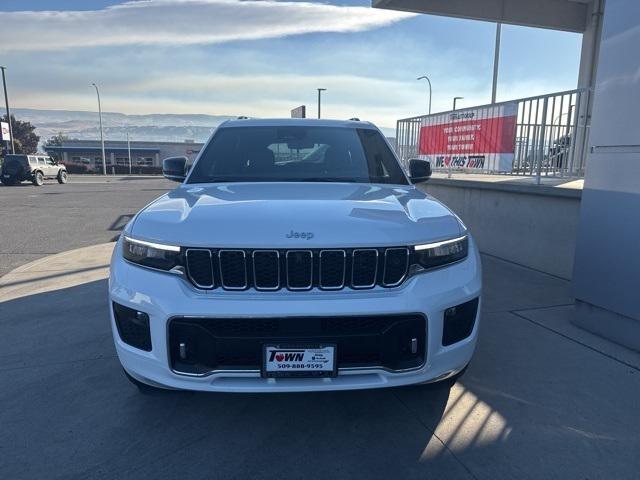 2024 Jeep Grand Cherokee GRAND CHEROKEE L OVERLAND 4X4 2024 Jeep Grand Cherokee GRAND CHEROKEE L OVERLAND 4X4