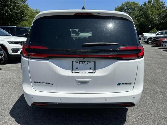 2024 Chrysler Pacifica Hybrid PACIFICA PLUG-IN HYBRID PREMIUM S APPEARANCE