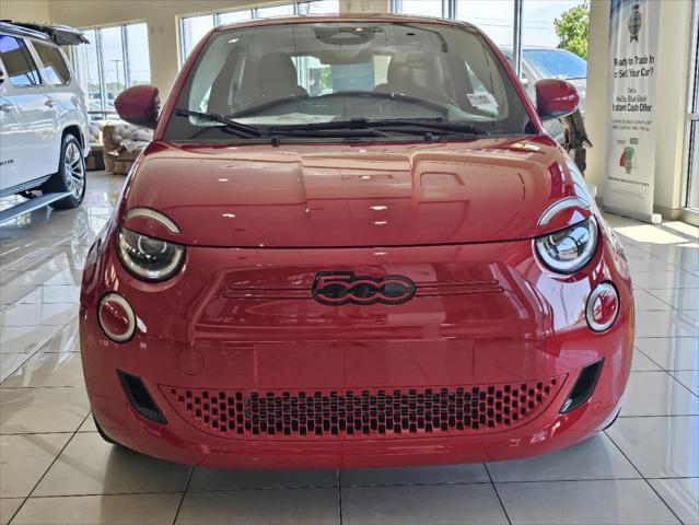 2024 Fiat FIAT 500e 500e INSPI(RED)