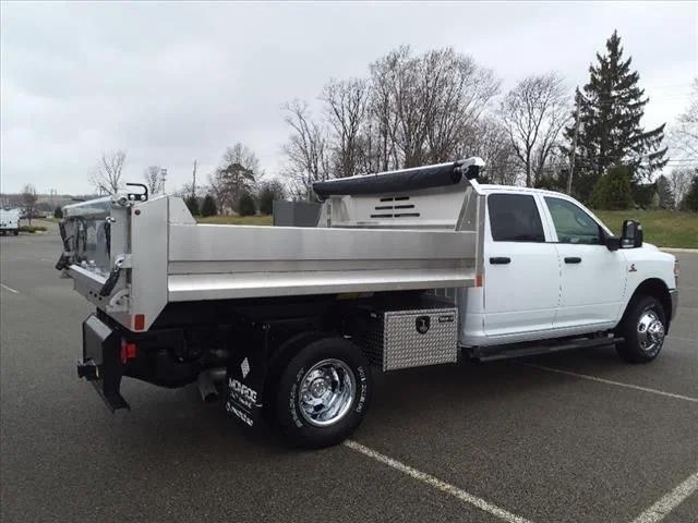 2024 RAM Ram 3500 Chassis Cab RAM 3500 TRADESMAN CREW CAB CHASSIS 4X4 60 CA