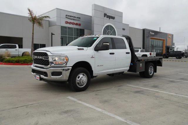 2024 RAM Ram 3500 Chassis Cab RAM 3500 SLT CREW CAB CHASSIS 4X4 60 CA