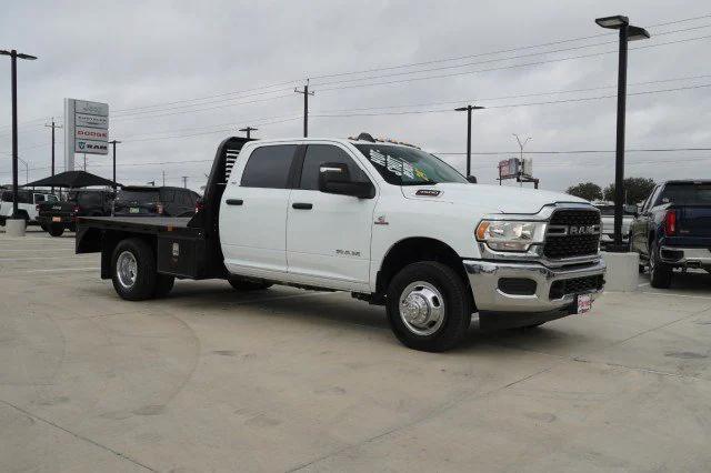 2024 RAM Ram 3500 Chassis Cab RAM 3500 SLT CREW CAB CHASSIS 4X4 60 CA