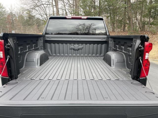 2024 Chevrolet Silverado 1500 4WD Crew Cab Short Bed Custom Trail Boss