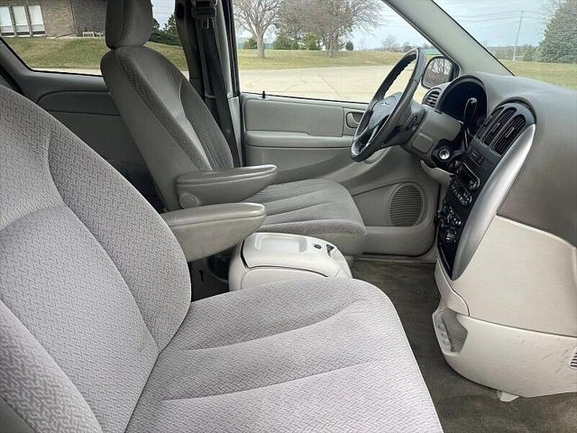 2006 Chrysler Town & Country Touring