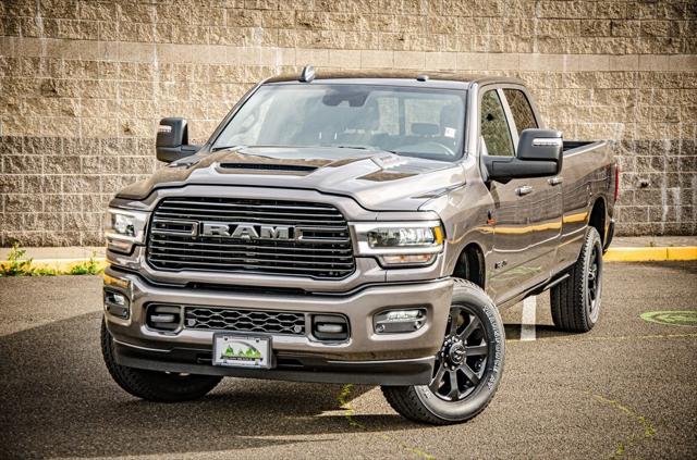 2024 RAM Ram 3500 RAM 3500 LARAMIE CREW CAB 4X4 8 BOX