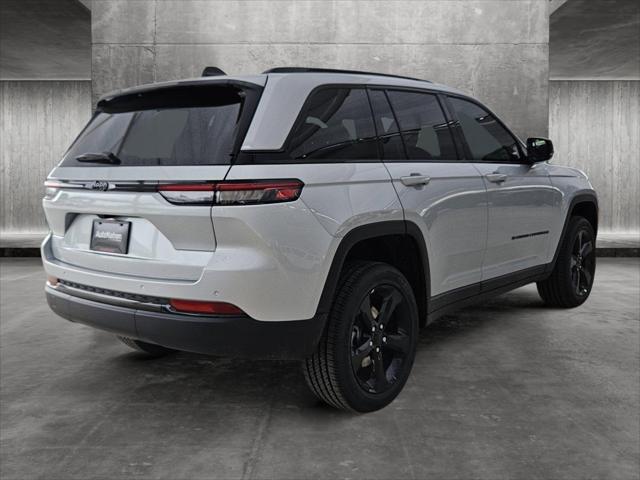 2024 Jeep Grand Cherokee GRAND CHEROKEE ALTITUDE 4X2