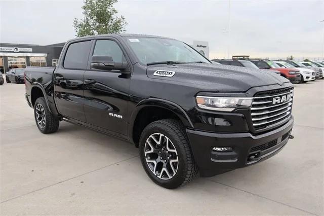 2025 RAM Ram 1500 RAM 1500 LARAMIE CREW CAB 4X4 57 BOX