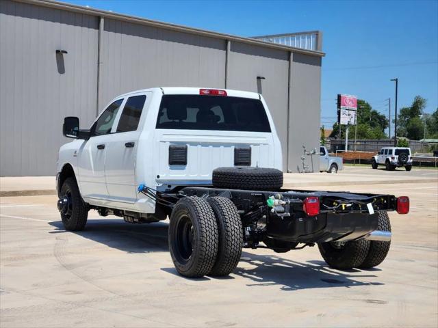 2024 RAM Ram 3500 Chassis Cab RAM 3500 TRADESMAN CREW CAB CHASSIS 4X4 60 CA