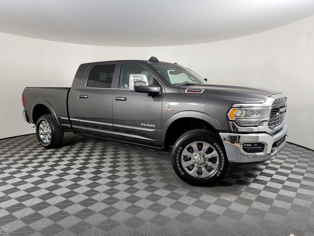 2024 RAM Ram 2500 RAM 2500 LIMITED MEGA CAB 4X4 64 BOX